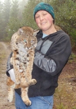 Shannon Mendia with a large cat
